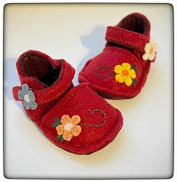 Felt Sasha doll  shoes