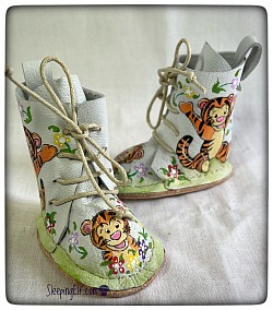 Hand painted tigger