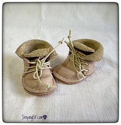 Palest pink leather boots for Sasha baby / Toddler £30.00