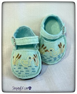Blue embroidered Sasha Mary Jane’s £25.00
