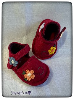 Dark red felt Sasha shoes with embroidery £20.00