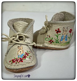 Hand painted leather Baby / Wobbler / Toddler £45.00 boots